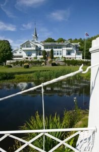 Opprinnelig malt i hvitt